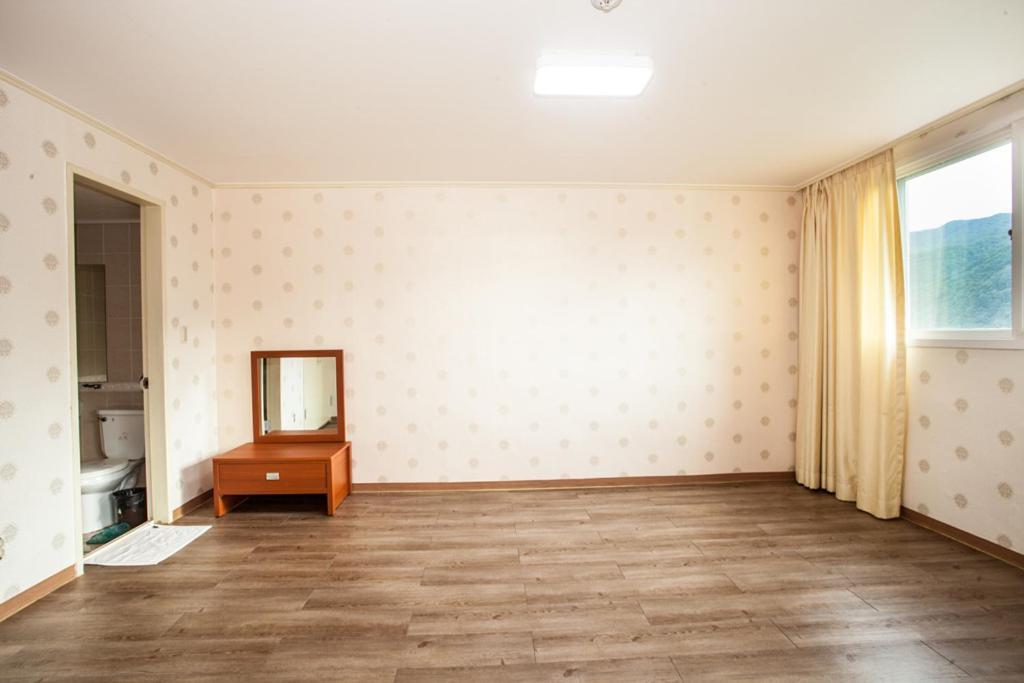 Muju Ilsung Condo ภายนอก รูปภาพ