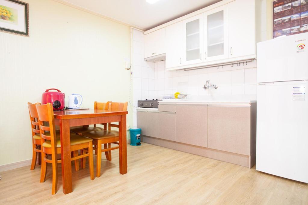Muju Ilsung Condo ภายนอก รูปภาพ