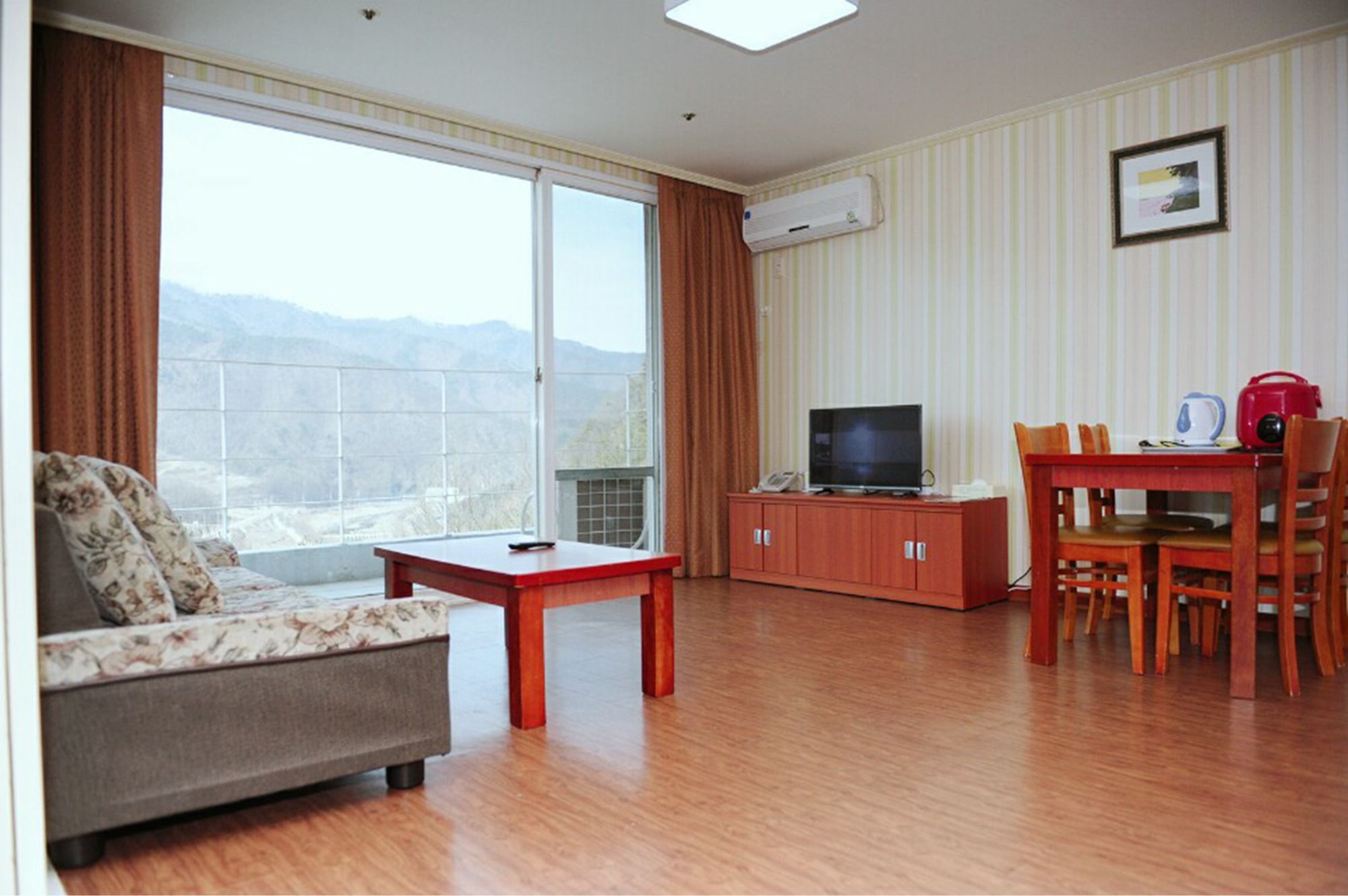 Muju Ilsung Condo ภายนอก รูปภาพ
